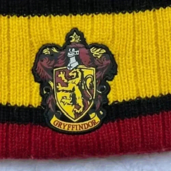 Harry Potter Gryffindor Hat Red And Yellow Knit Beanie - Picture 2 of 9